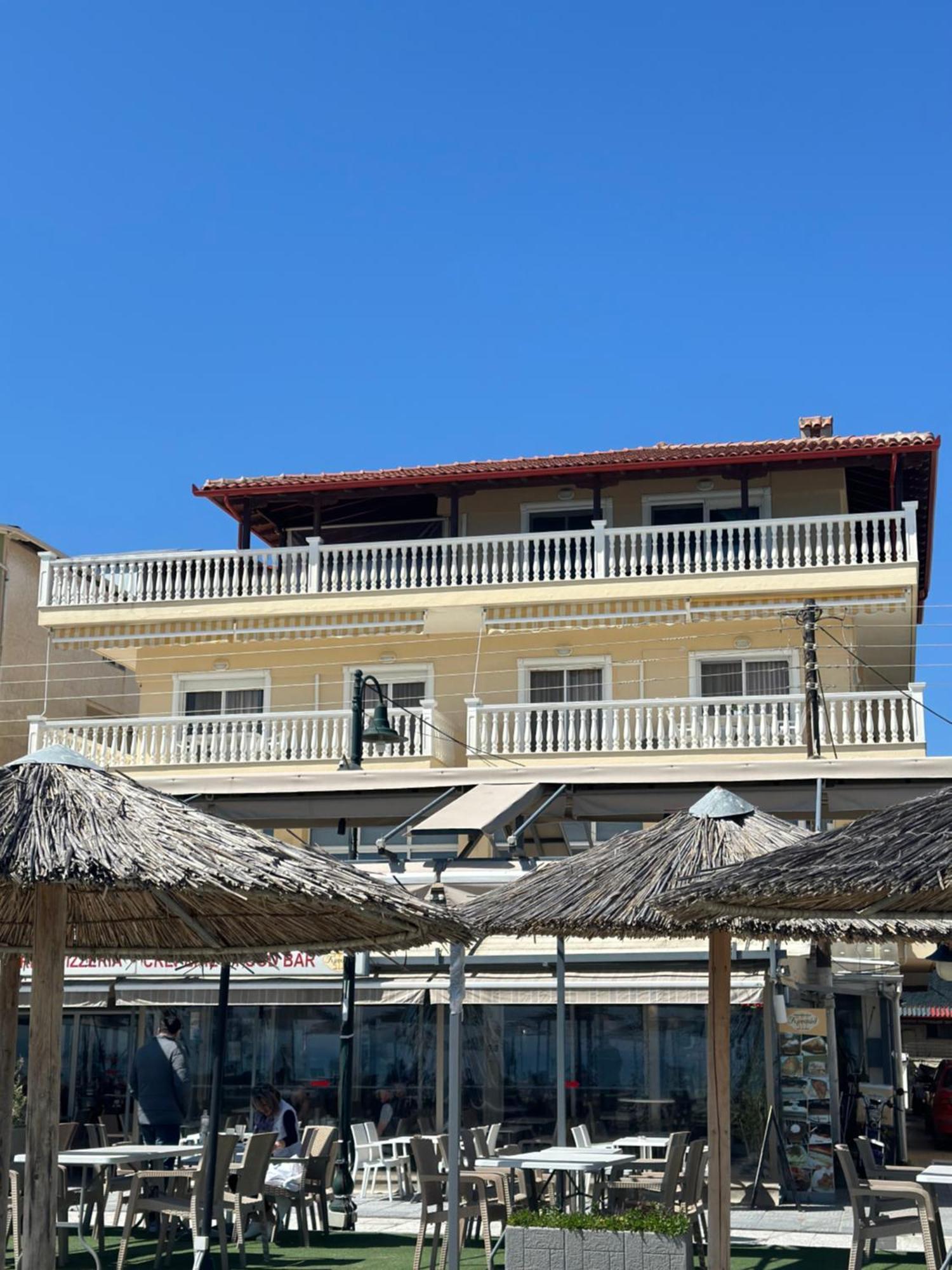 Olympic Beach Rooms Bagian luar foto